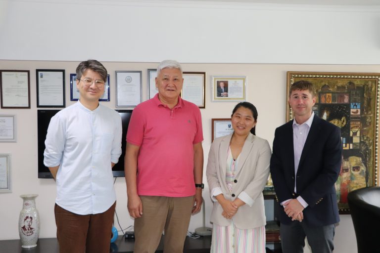 Визит специалистов Консульства США