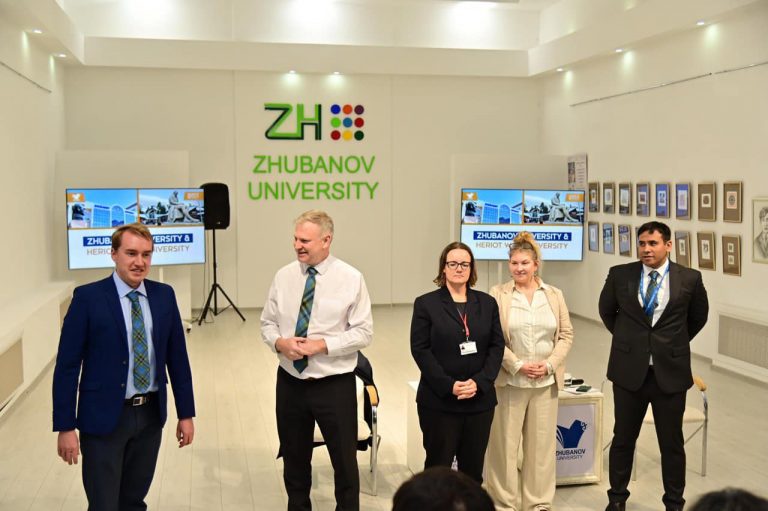 Ректор Heriot-Watt University Марк Биггс встретился со студентами актюбинского кампуса